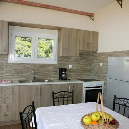 Villa- Nefeli * Agios Gordios (Corfu)