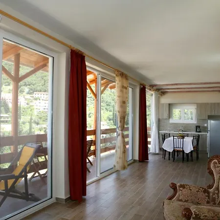 Villa- Nefeli * Agios Gordios (Corfu)