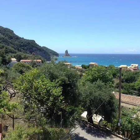 Villa- Nefeli Semesterbostad