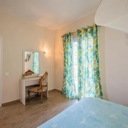 Villa- Nefeli Nyaraló *